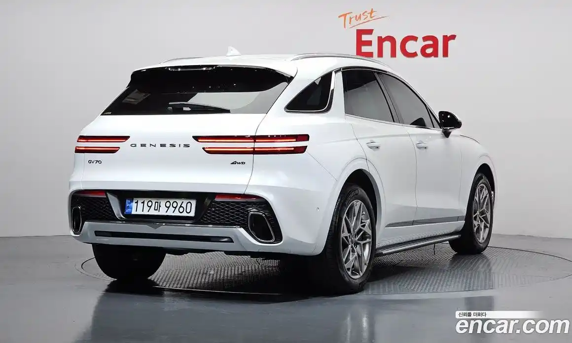 Genesis GV70 2023 2.5 автомат (гидро), фото 2