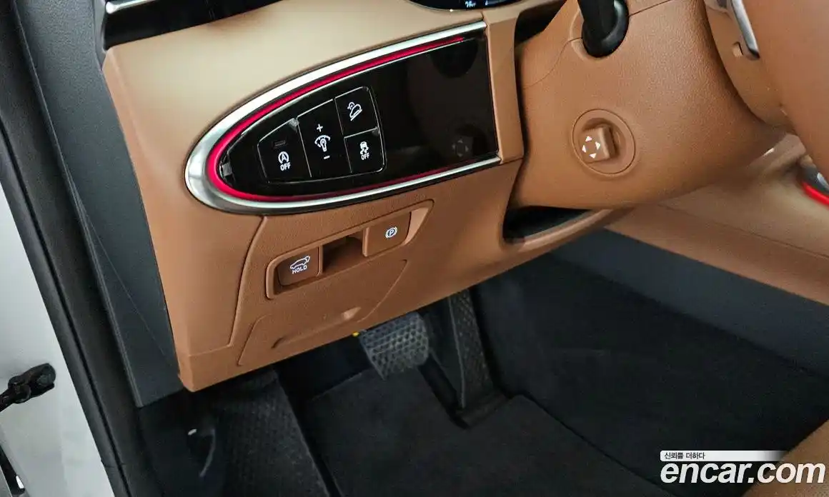 Genesis GV70 2023 2.5 автомат (гидро), фото 26