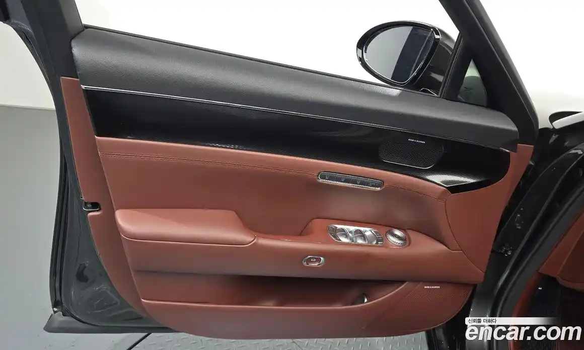 Genesis G90 2025 3.5 автомат (гидро), фото 14