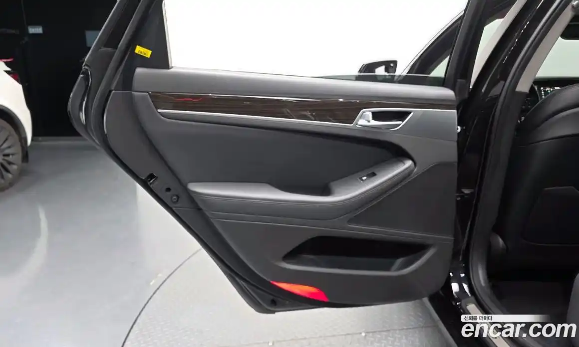 Genesis G80 2018 3.3 автомат (гидро), фото 14