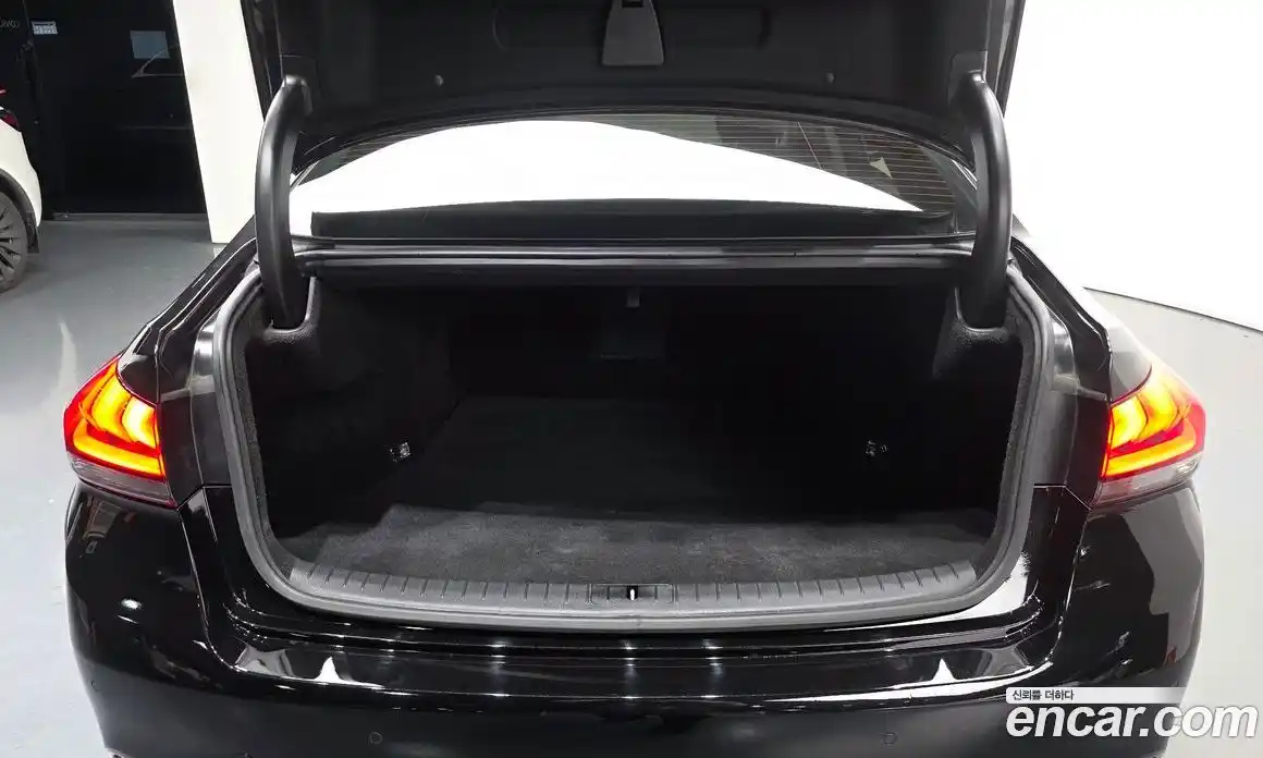 Genesis G80 2018 3.3 автомат (гидро), фото 25