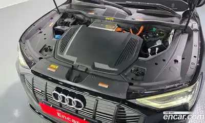 Audi e-tron 2021 0.2 автомат (гидро), миниатюра 6