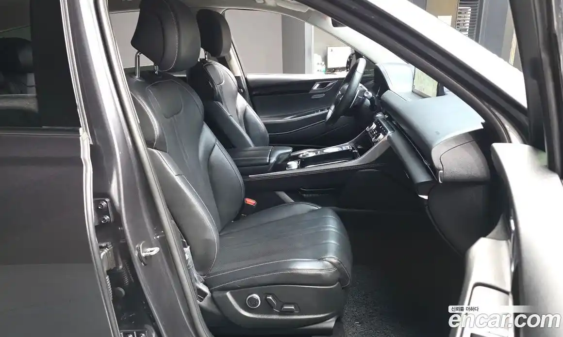 Genesis GV80 2021 2.5 автомат (гидро), фото 17