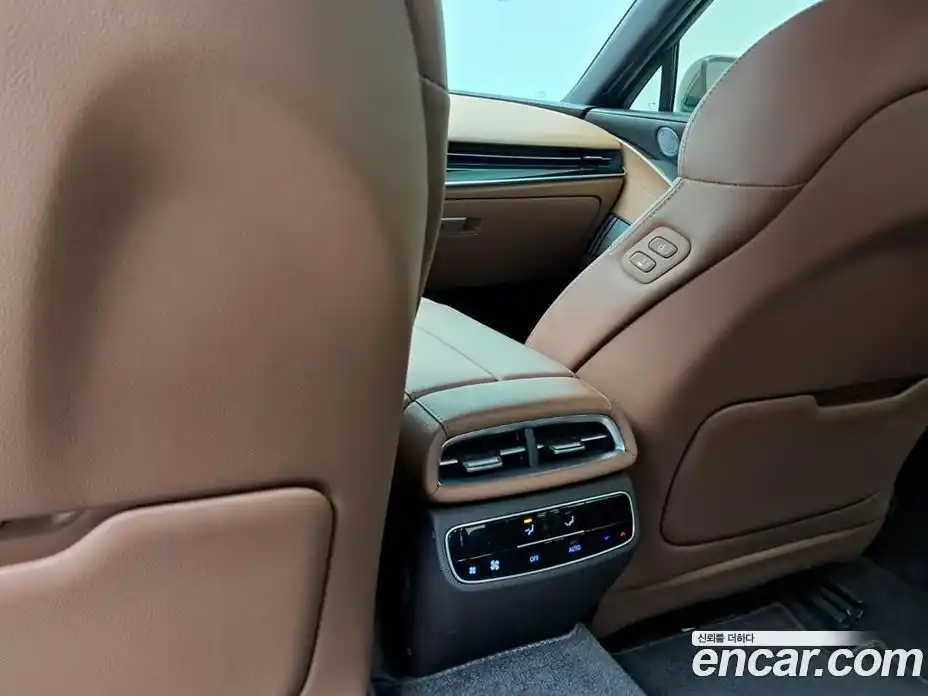 Genesis G80 2023 2.5 автомат (гидро), фото 16