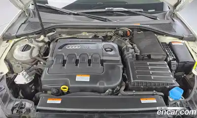 Audi A3 2015 2.0 автомат (гидро), миниатюра 6