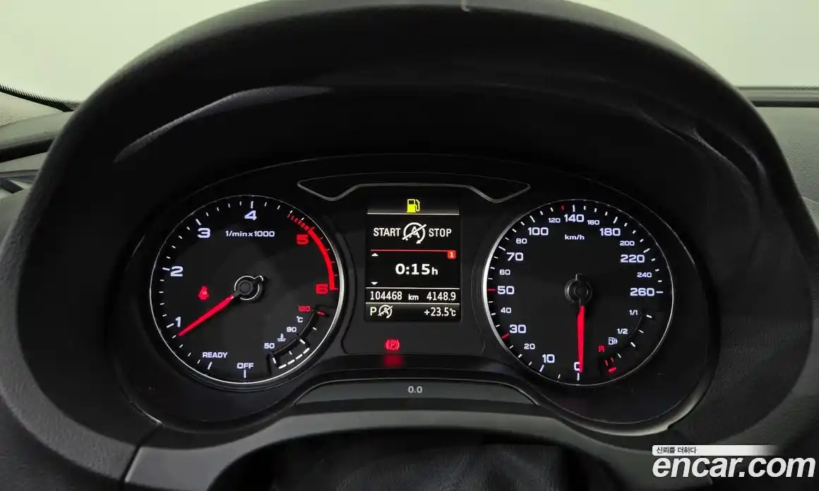 Audi A3 2015 2.0 автомат (гидро), фото 8