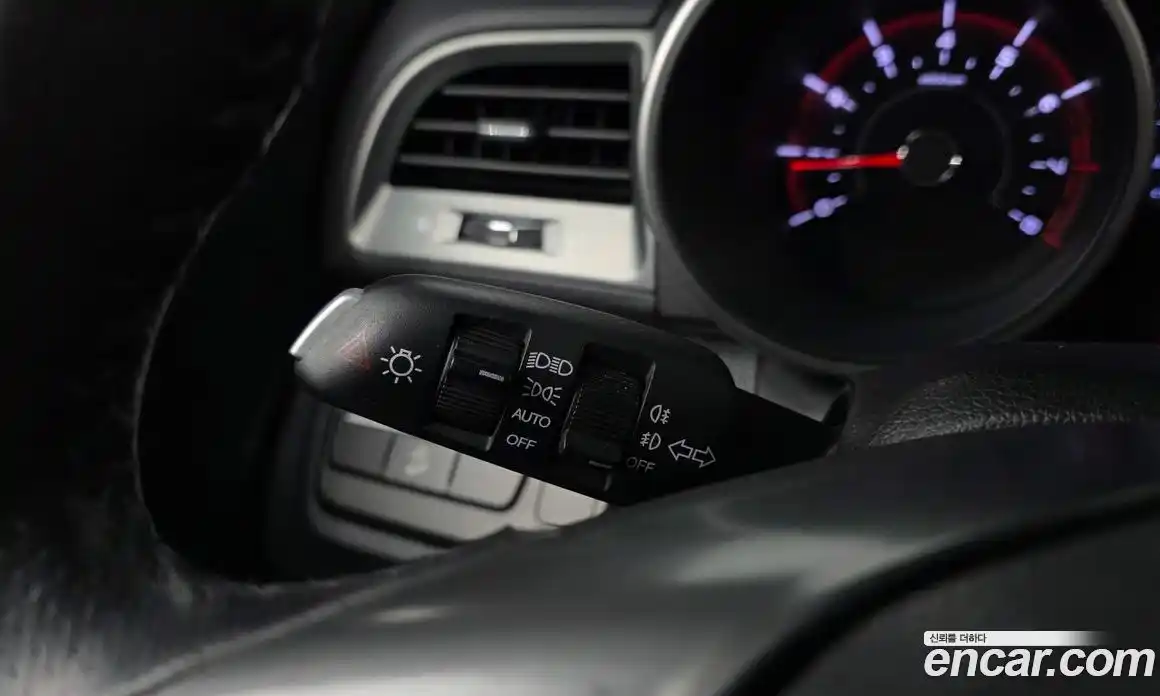 SsangYong TIBOLI 2019 1.6 автомат (гидро), фото 15