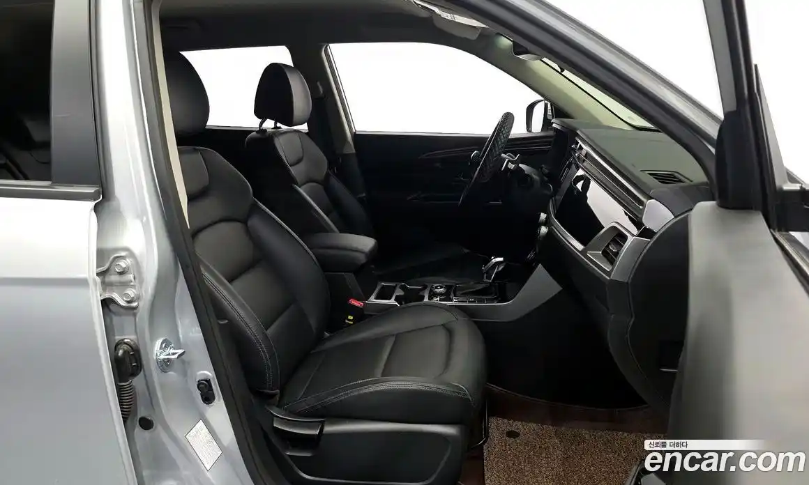 SsangYong Korando 2020 1.5 автомат (гидро), фото 16