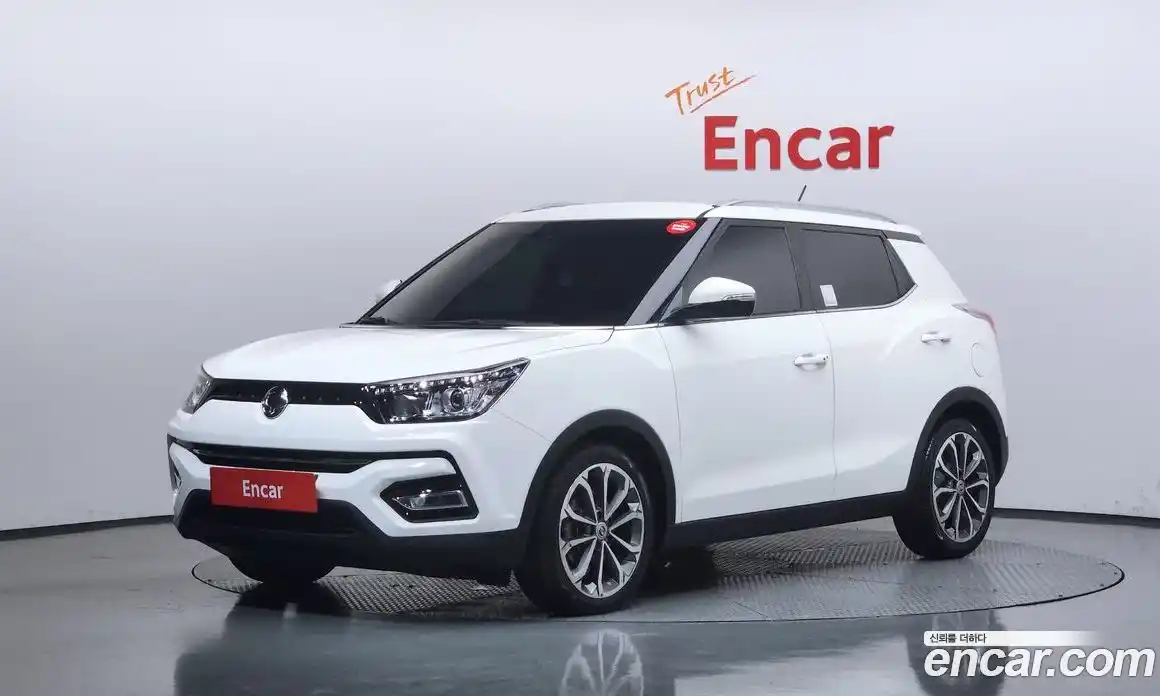 SsangYong TIBOLI 2018 1.6 автомат (гидро), фото 1