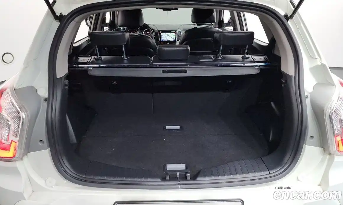 SsangYong TIBOLI 2018 1.6 автомат (гидро), фото 18