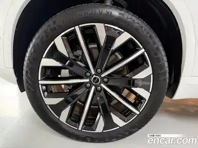 Volvo XC90 2025 2.0 автомат (гидро), миниатюра 5