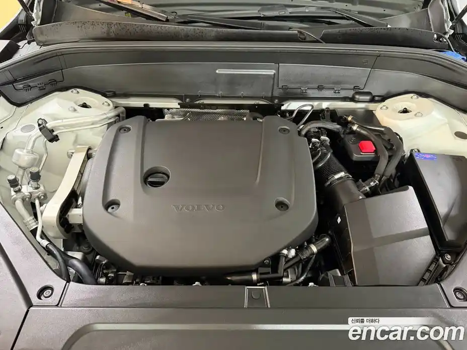 Volvo XC90 2025 2.0 автомат (гидро), фото 6