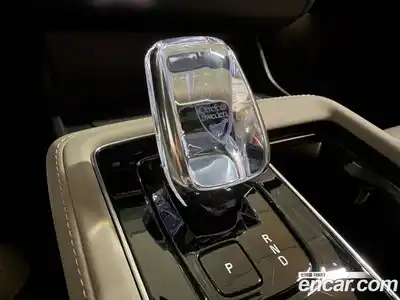 Volvo XC90 2025 2.0 автомат (гидро), миниатюра 9