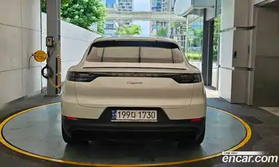 Porsche Cayenne 2023 3.0 автомат (гидро), миниатюра 4