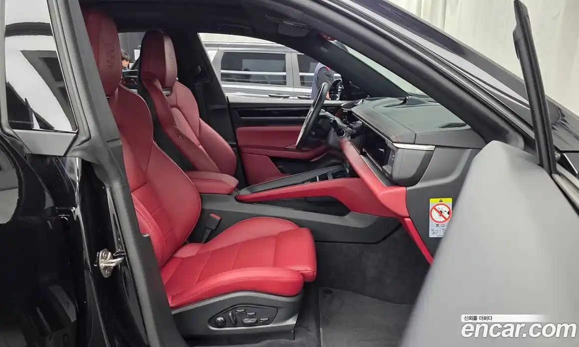 Porsche Macan 2025 0.2 автомат (гидро), фото 17