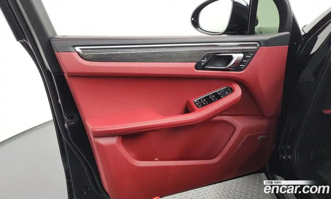 Porsche Macan 2024 2.9 автомат (гидро), фото 14