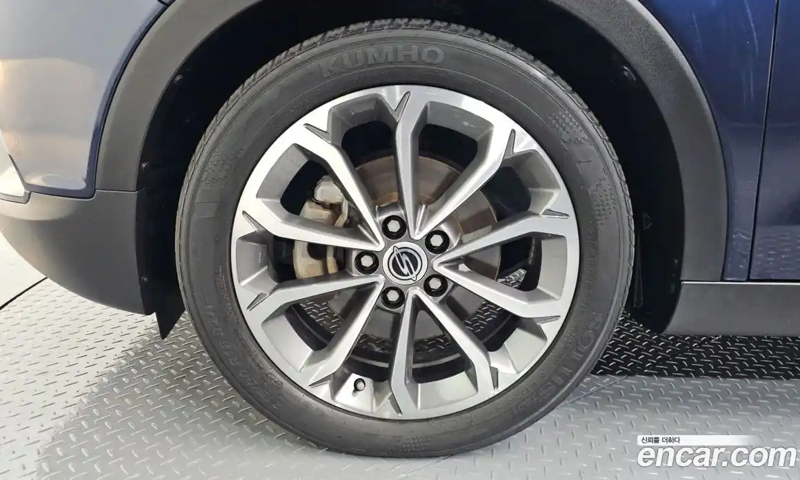 SsangYong TIBOLI 2017 1.6 автомат (гидро), фото 5