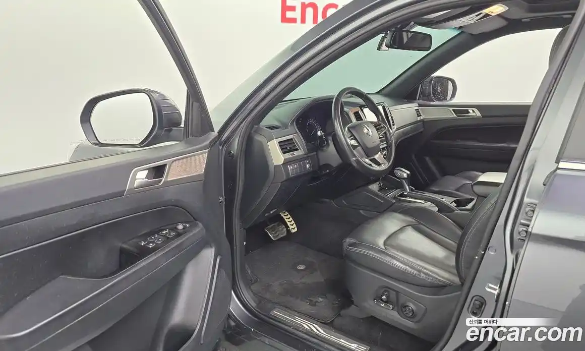 SsangYong Rexton 2019 2.2 автомат (гидро), фото 10