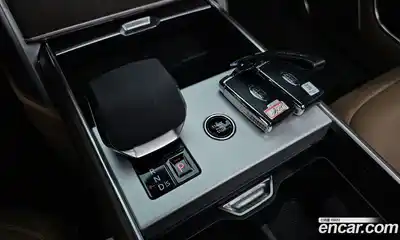 Land Rover Range Rover 2026 4.4 автомат (гидро), миниатюра 12