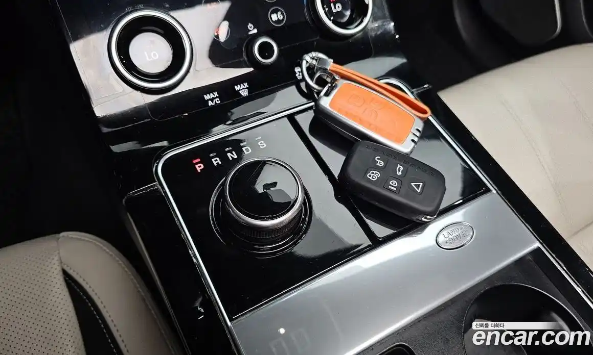 Land Rover Range Rover Velar 2018 3.0 автомат (гидро), фото 11