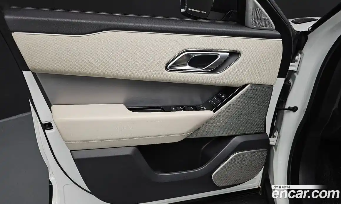 Land Rover Range Rover Velar 2018 3.0 автомат (гидро), фото 13