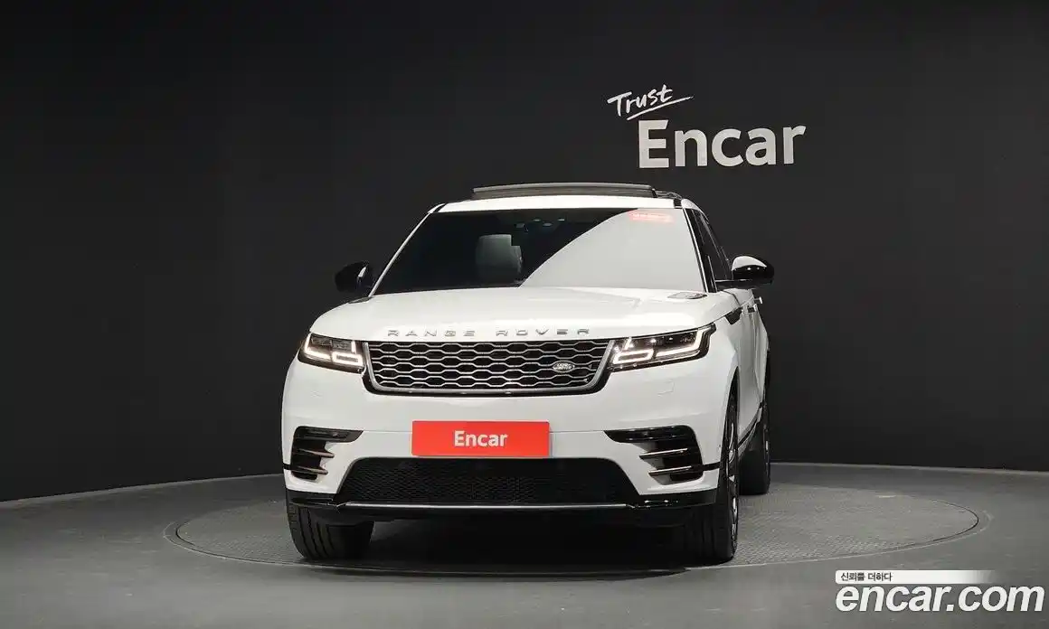 Land Rover Range Rover Velar 2018 3.0 автомат (гидро), фото 2