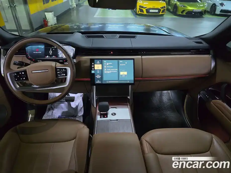 Land Rover Range Rover 2026 4.4 автомат (гидро), фото 7