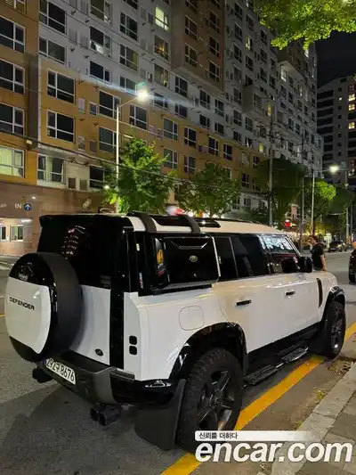 Land Rover Defender 2021 2.0 автомат (гидро), миниатюра 4
