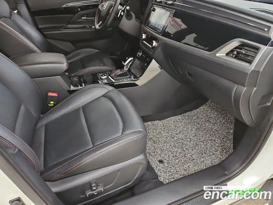 SsangYong Korando 2022 1.5 автомат (гидро), фото 17
