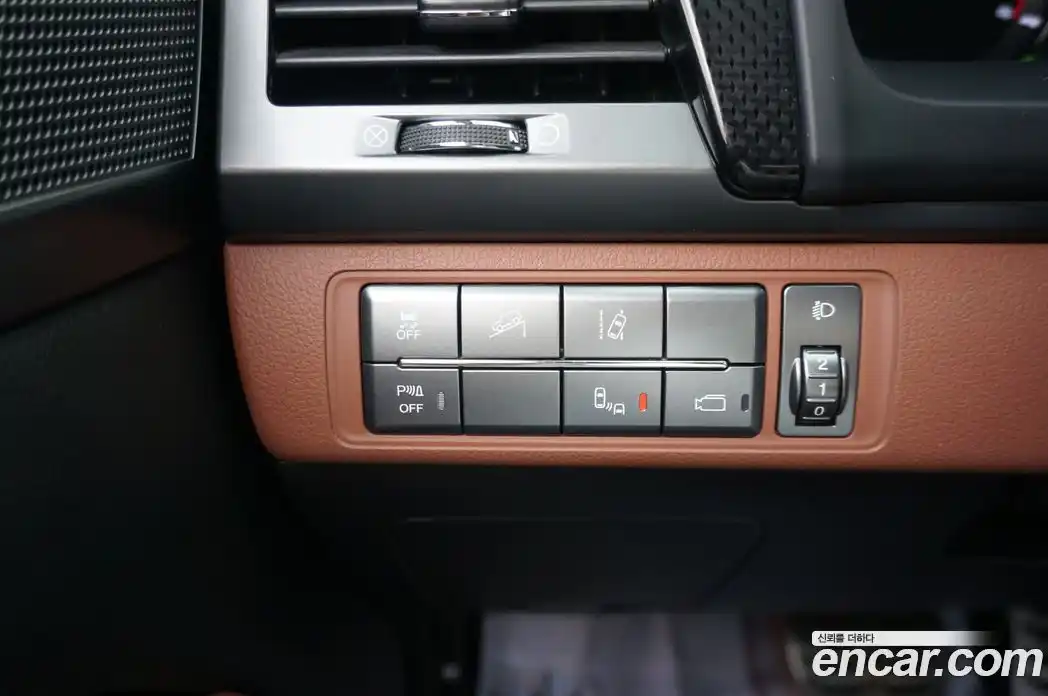 SsangYong Rexton 2020 2.2 автомат (гидро), фото 10