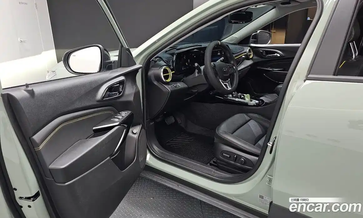 Chevrolet Trax 2025 1.2 автомат (гидро), фото 13