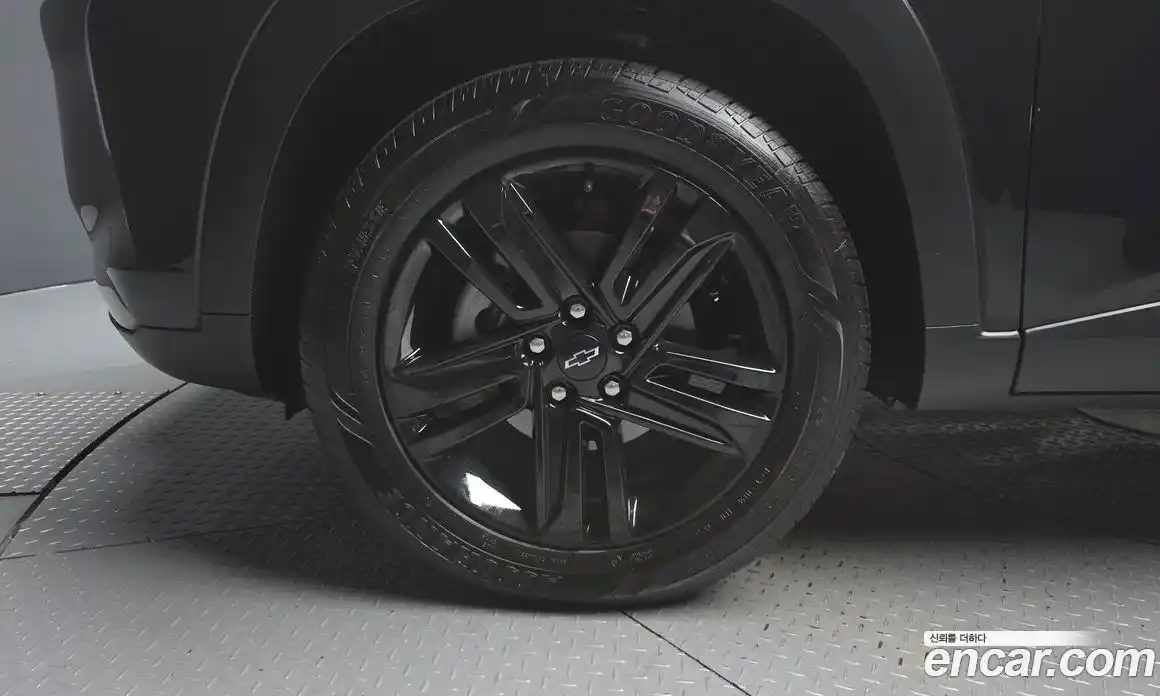 Chevrolet Trax 2024 1.2 автомат (гидро), фото 5