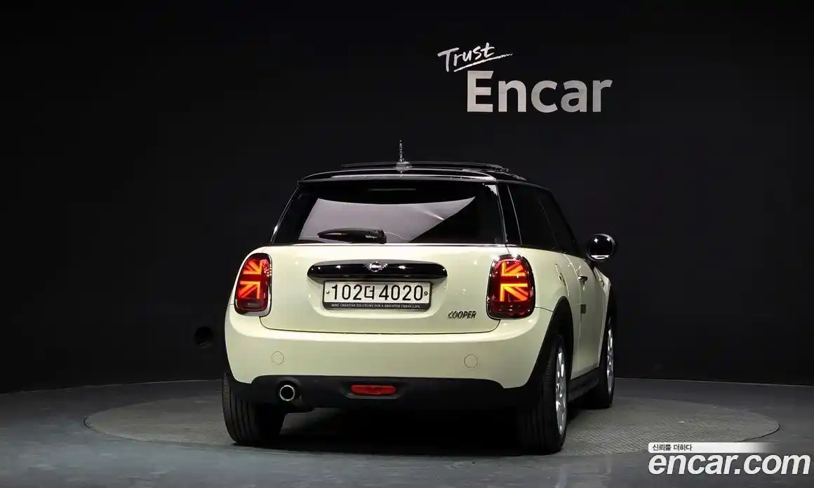 Mini Cooper 2020 1.5 автомат (гидро), фото 4