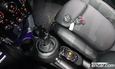 Mini Cooper 2020 1.5 автомат (гидро), миниатюра 9