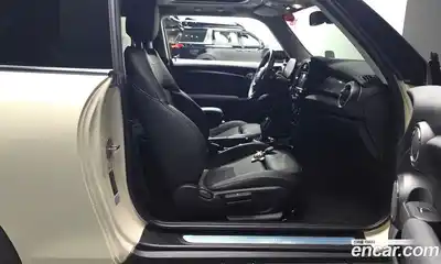 Mini Cooper 2020 1.5 автомат (гидро), миниатюра 10