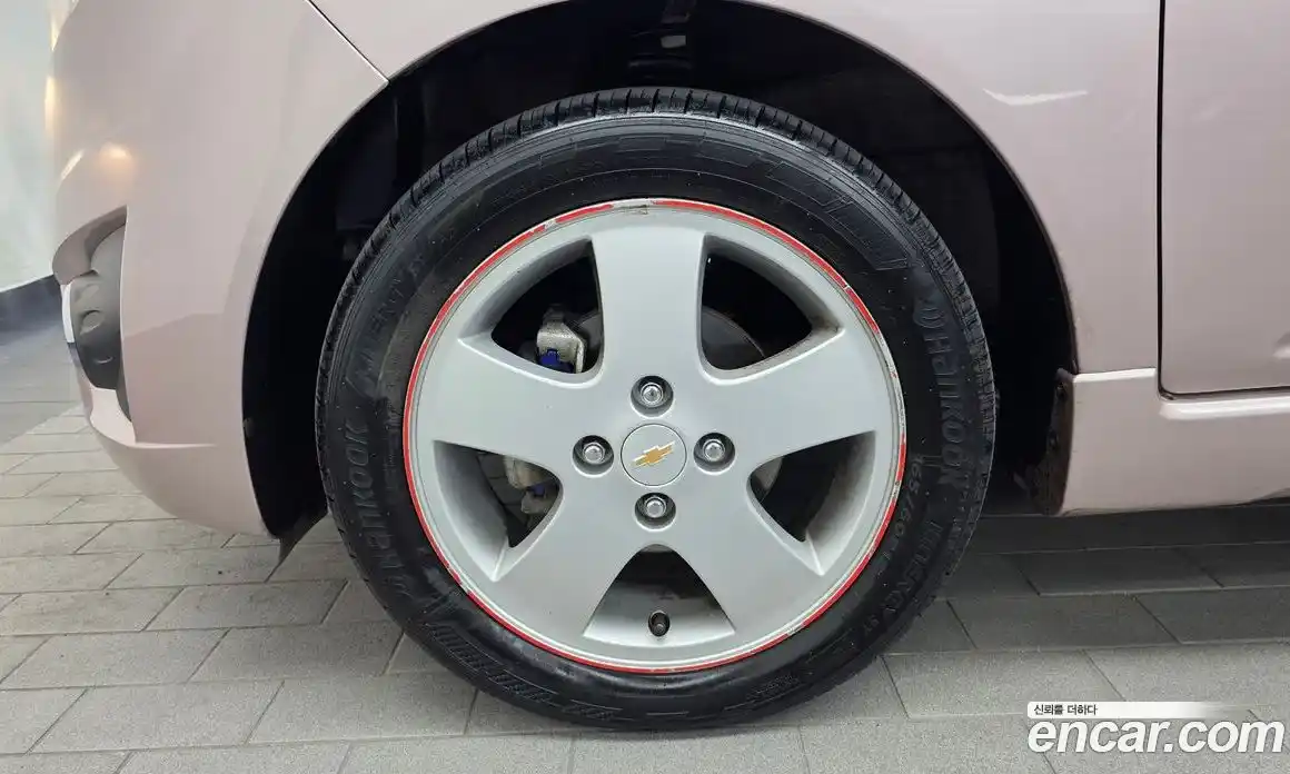 Chevrolet Spark 2011 1.0 автомат (гидро), фото 5