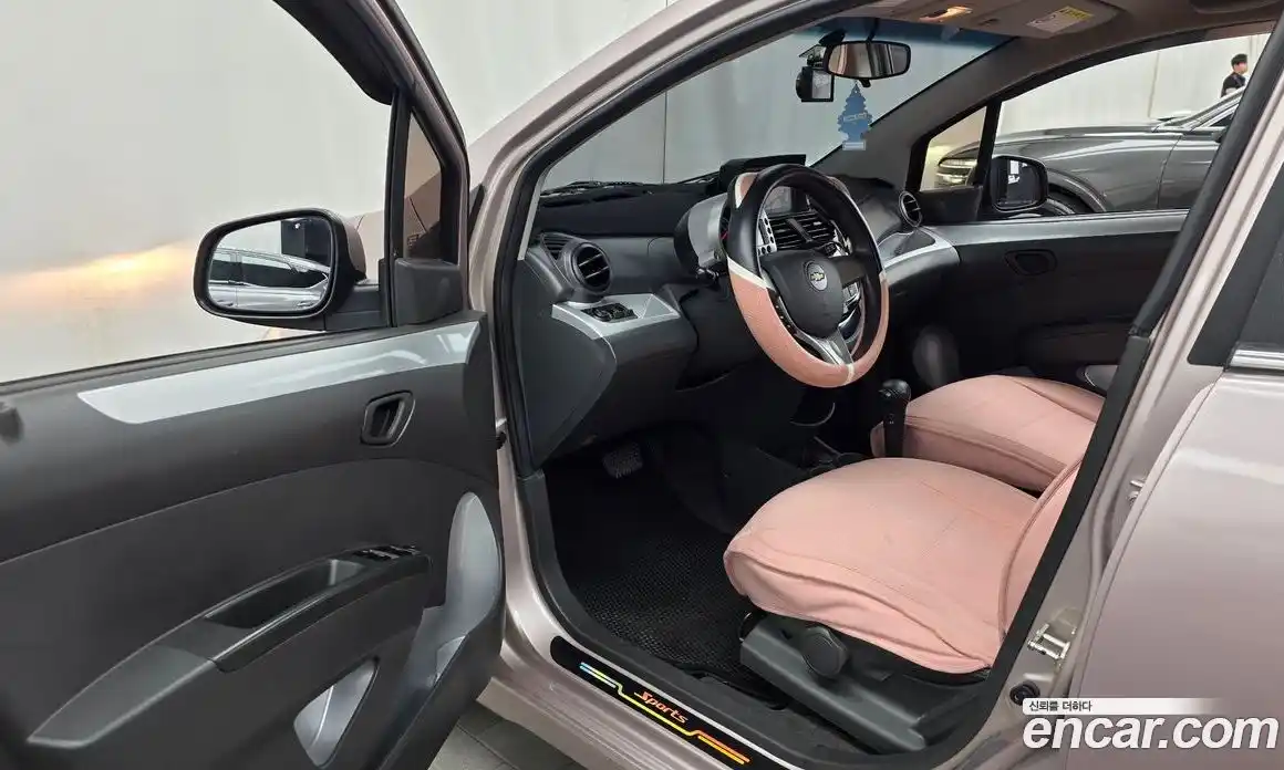 Chevrolet Spark 2011 1.0 автомат (гидро), фото 10