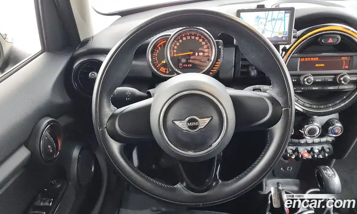 Mini Cooper 2016 1.5 автомат (гидро), фото 14