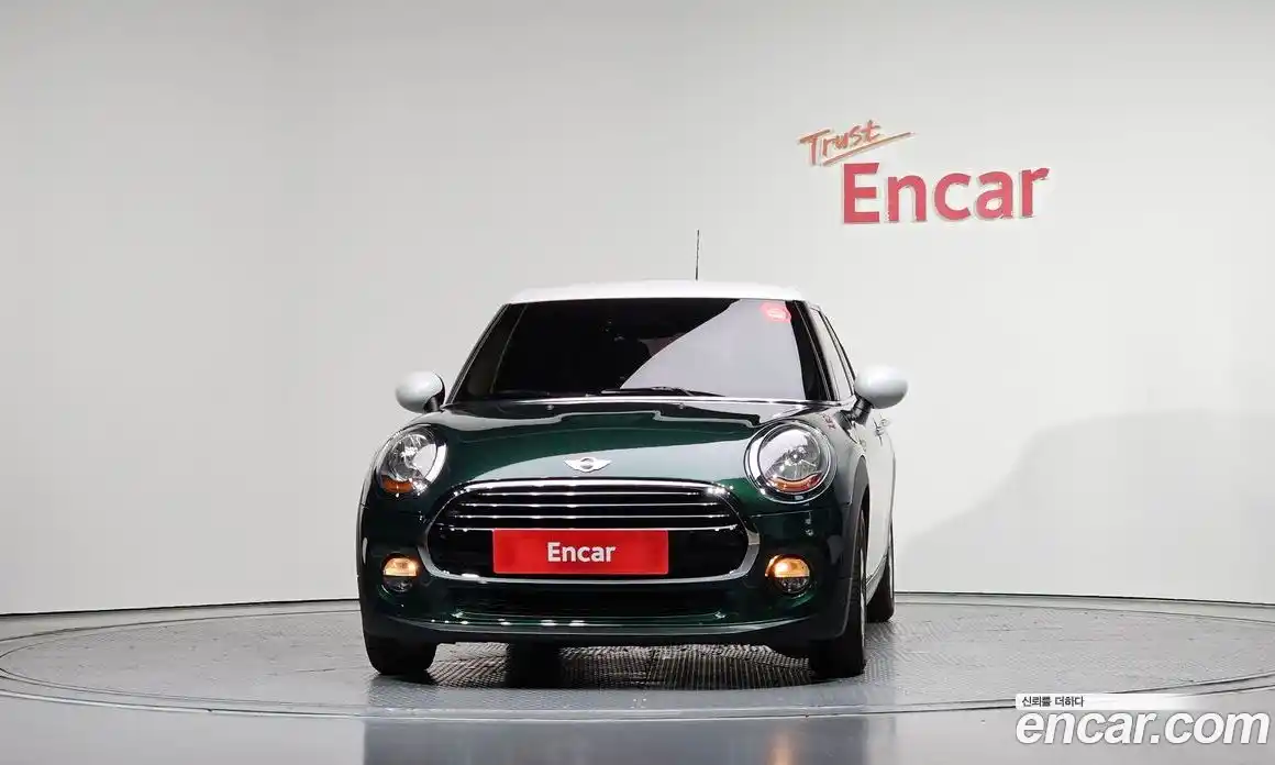 Mini Cooper 2016 1.5 автомат (гидро), фото 3