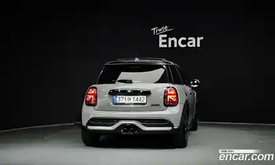 Mini Cooper 2021 2.0 автомат (гидро), миниатюра 4
