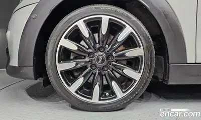 Mini Cooper 2021 2.0 автомат (гидро), миниатюра 5