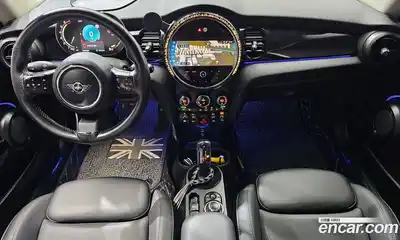 Mini Cooper 2021 2.0 автомат (гидро), миниатюра 7