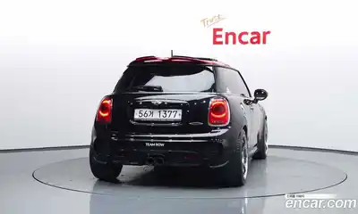 Mini Cooper 2017 2.0 автомат (гидро), миниатюра 4