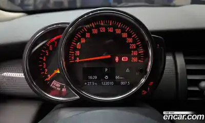 Mini Cooper 2018 1.5 автомат (гидро), миниатюра 11