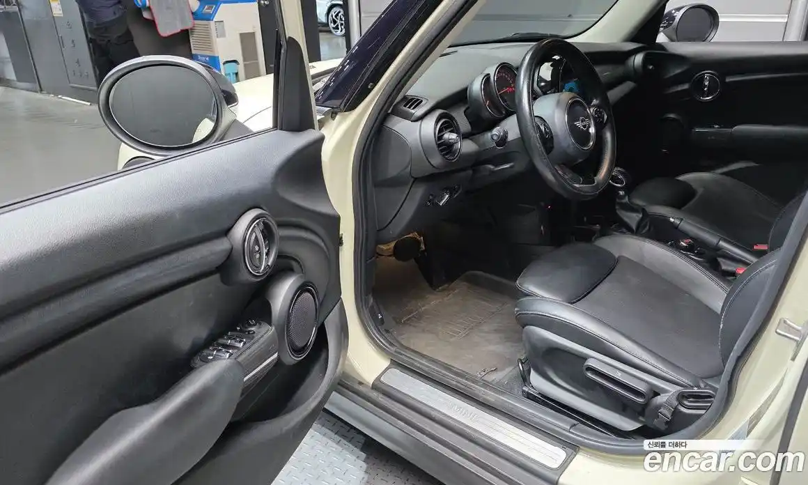Mini Cooper 2018 1.5 автомат (гидро), фото 13