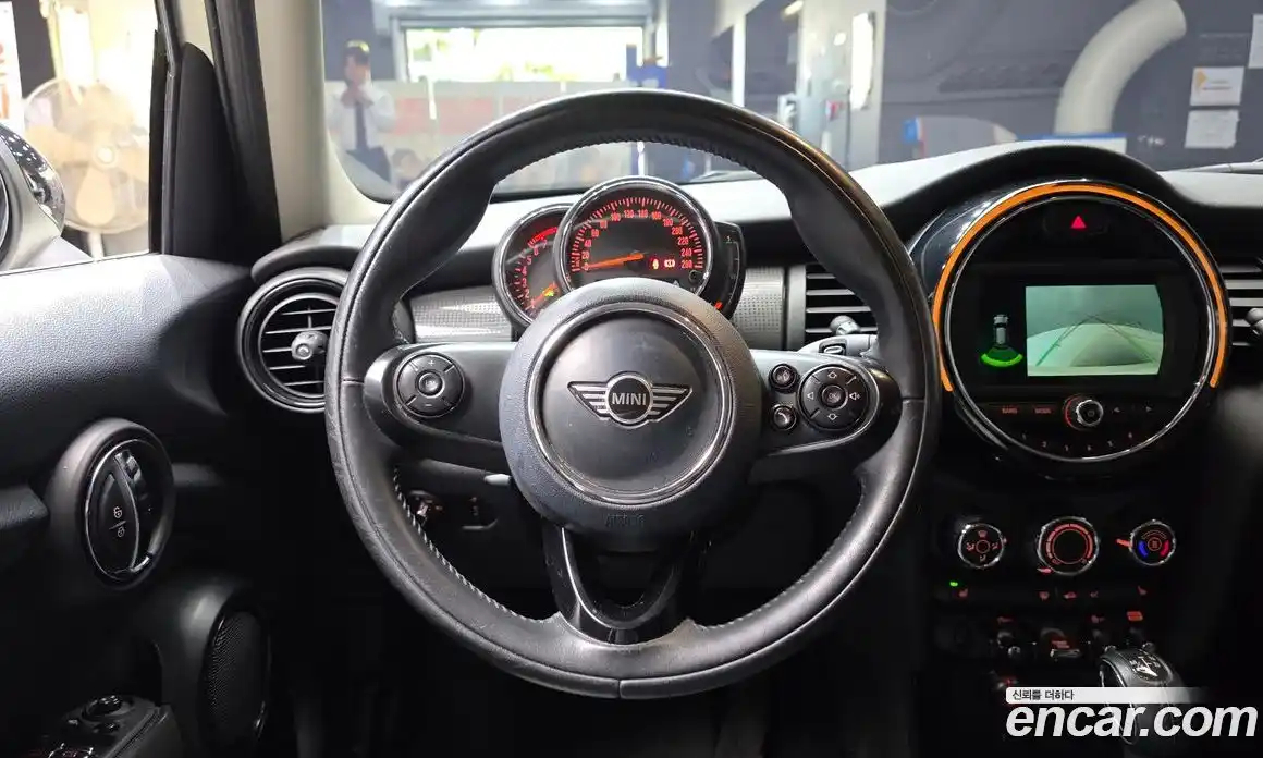 Mini Cooper 2018 1.5 автомат (гидро), фото 19