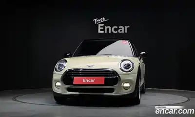Mini Cooper 2018 1.5 автомат (гидро), миниатюра 3