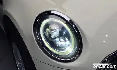 Mini Cooper 2018 1.5 автомат (гидро), миниатюра 8