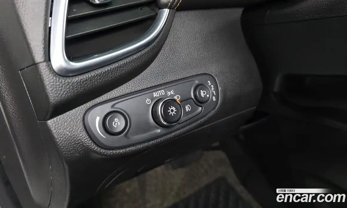 Chevrolet Trax 2018 1.4 автомат (гидро), фото 28
