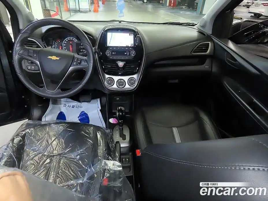 Chevrolet Spark 2020 1.0 автомат (гидро), фото 10